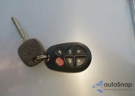 2004 Toyota Sienna Xle из США, поврежденный, VIN 5TDZA22C14S100148